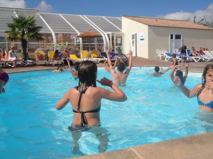 Location de vacances - Bungalow - Mobilhome à Landevieille - La piscine extérieur chauffée