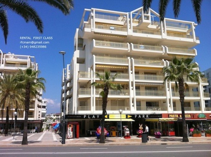 Location de vacances - Appartement à Salou - Edificio