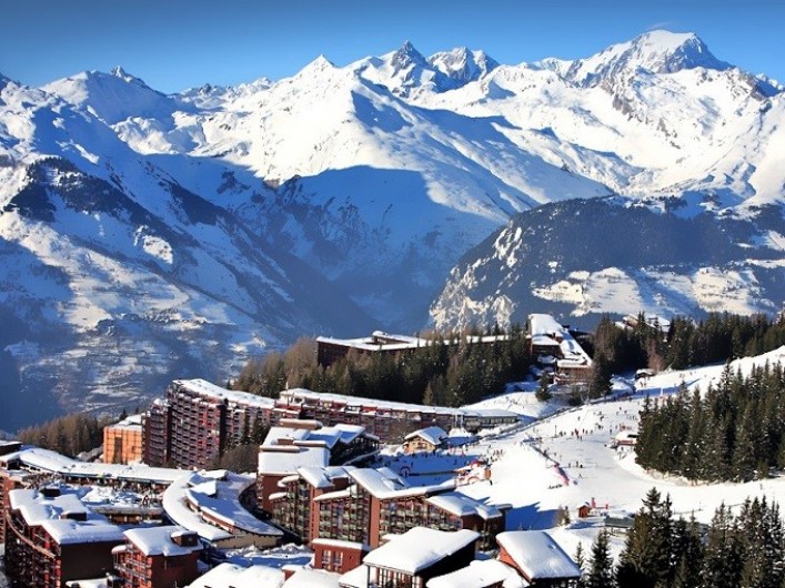 Location de vacances - Appartement à Arc 1800 - Arcs1800 sur fond de Mt Blanc