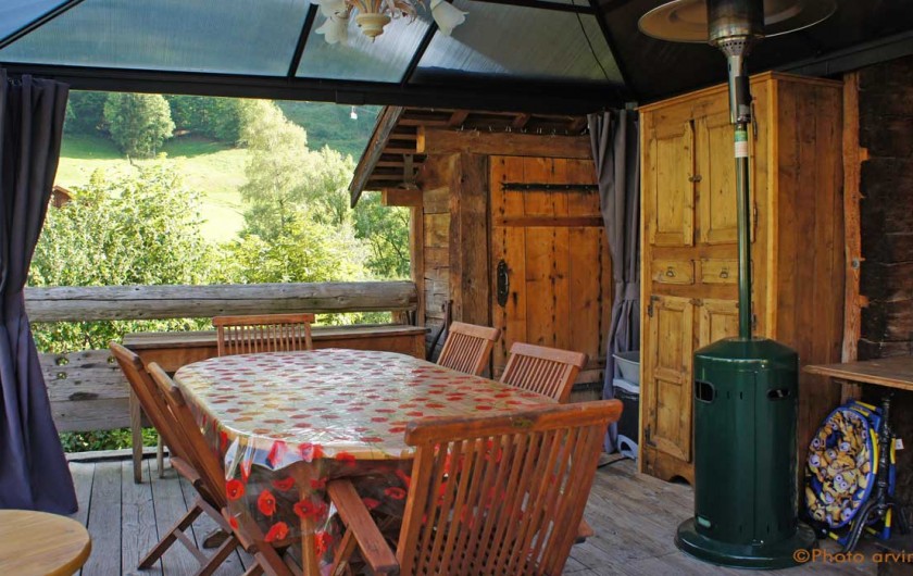 Location de vacances - Gîte à La Clusaz - terrasse chalet
