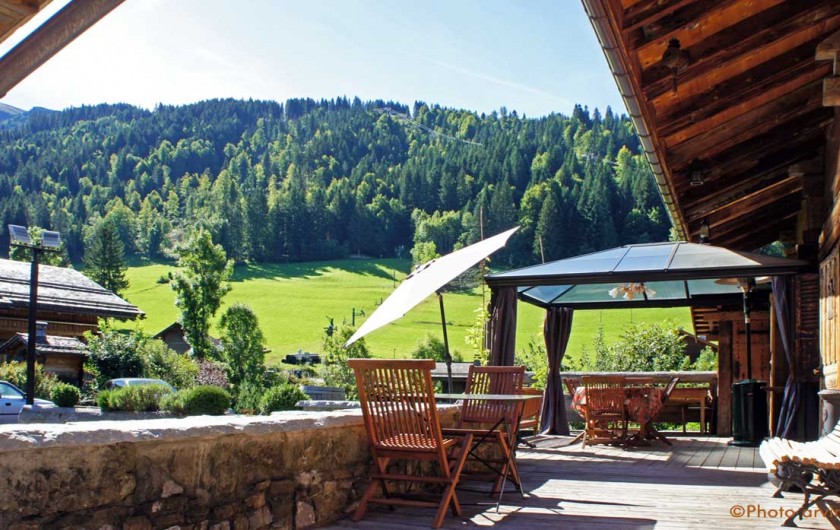Location de vacances - Gîte à La Clusaz - Terrasse Chalet