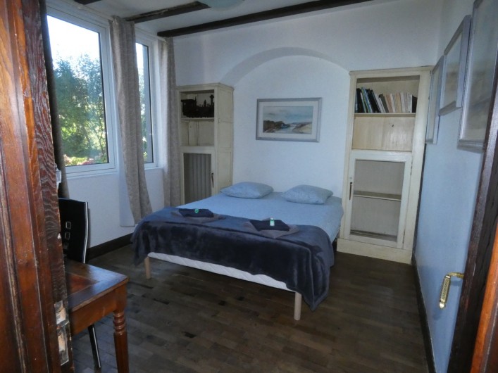 Location de vacances - Villa à Quiberville - Chambre au rez-de-chaussée : 1 lit double
