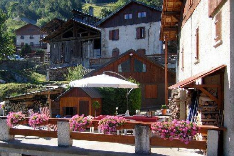 Location de vacances - Gîte à Saint-Marcel - Terrasse côté salon