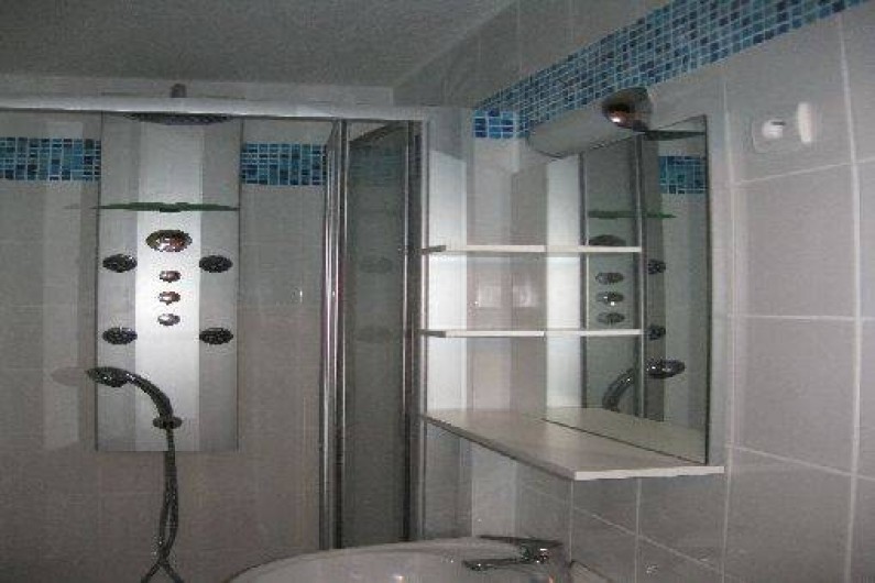 Location de vacances - Appartement à Les Menuires - Salle de douche