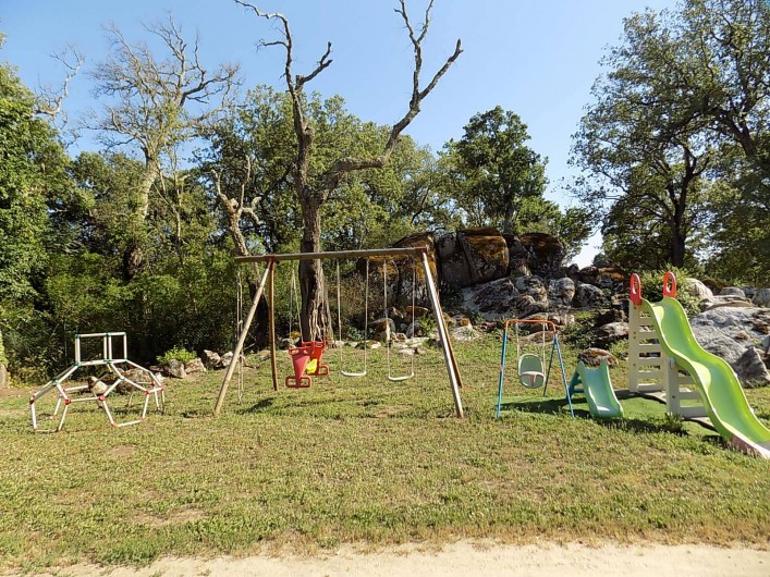Location de vacances - Villa à Porto-Vecchio - jeux extérieurs