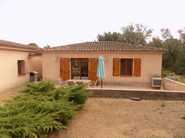 Location de vacances - Villa à Porto-Vecchio - l'arrière