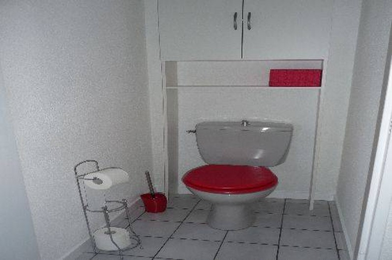 Location de vacances - Studio à Les Sables-d'Olonne - WC séparés