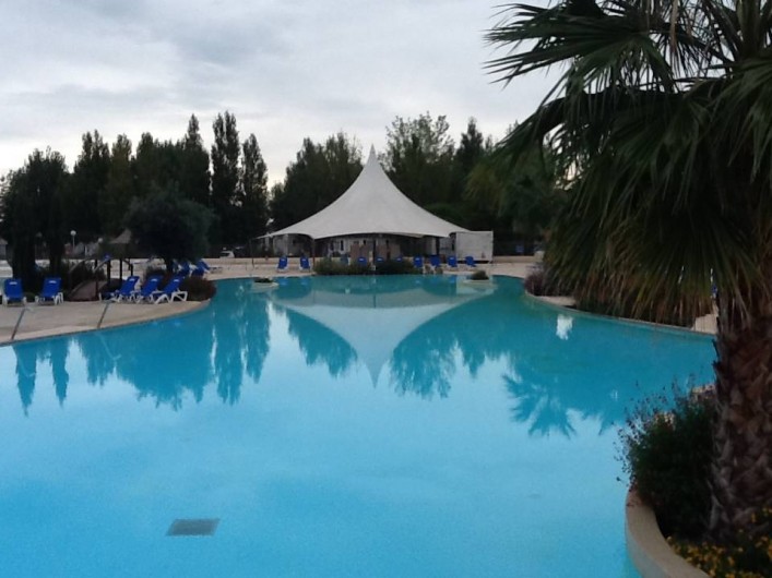 Location de vacances - Camping à Farinette Plage - piscine