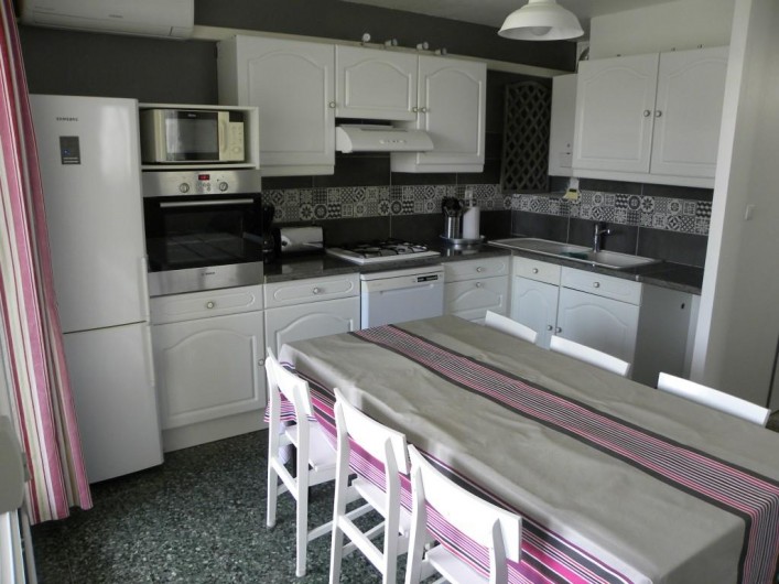 Location de vacances - Appartement à Le Grau-du-Roi - Cuisine