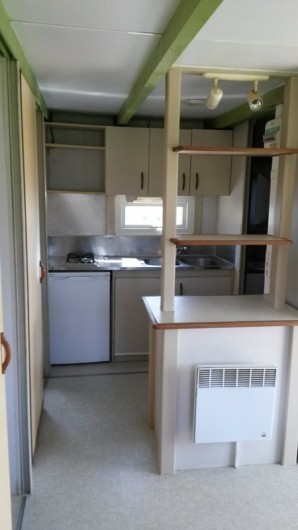 Location de vacances - Chalet à Belesta - coin cuisine