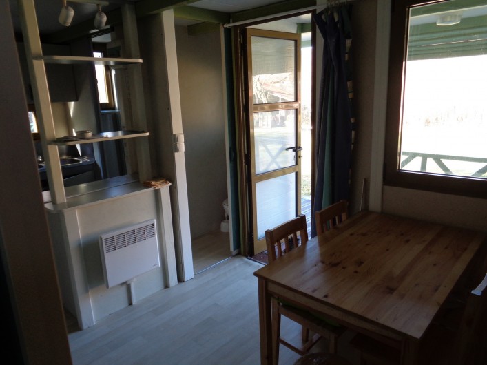 Location de vacances - Chalet à Belesta - coin repas