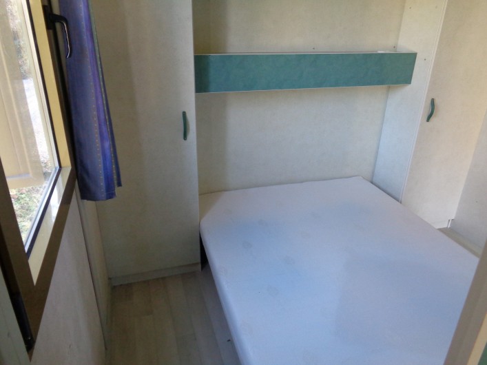 Location de vacances - Chalet à Belesta - chambre 1