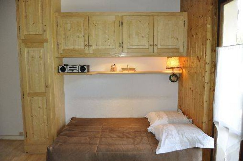 Location de vacances - Appartement à Morzine - Lit 2 personnes dans séjour