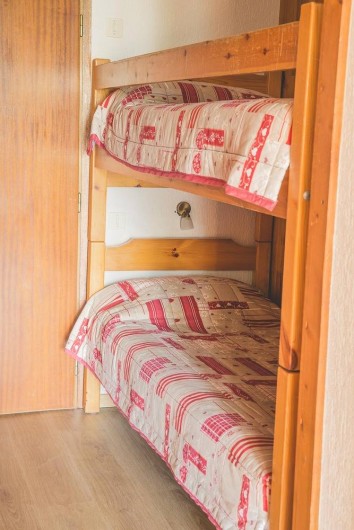 Location de vacances - Studio à La Rosière - coin montagne séparé par une porte