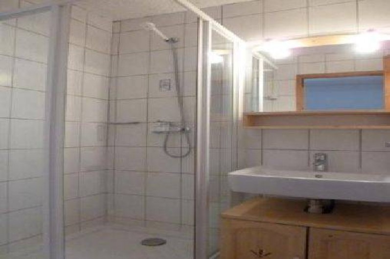 Location de vacances - Studio à La Rosière - salle de bain