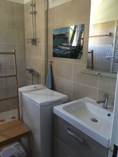Location de vacances - Appartement à Cassis - Salle de douche