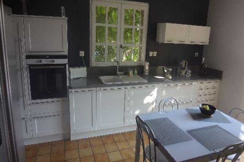 Location de vacances - Villa à Vénéjan