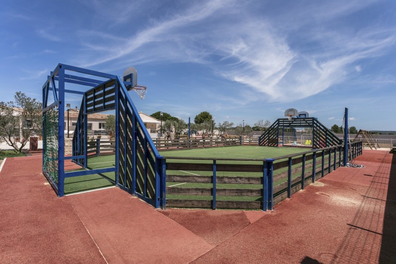 Location de vacances - Gîte à Pézenas - Terrain Multisports