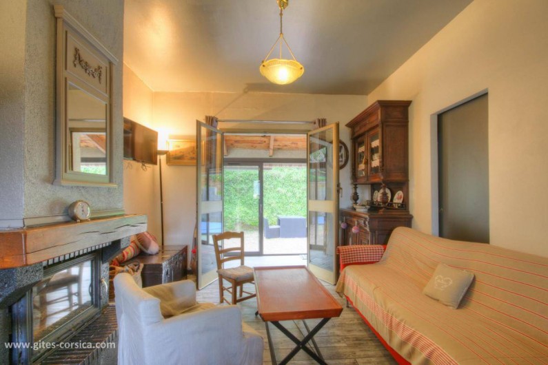 Location de vacances - Villa à Sollacaro - Salle de séjour