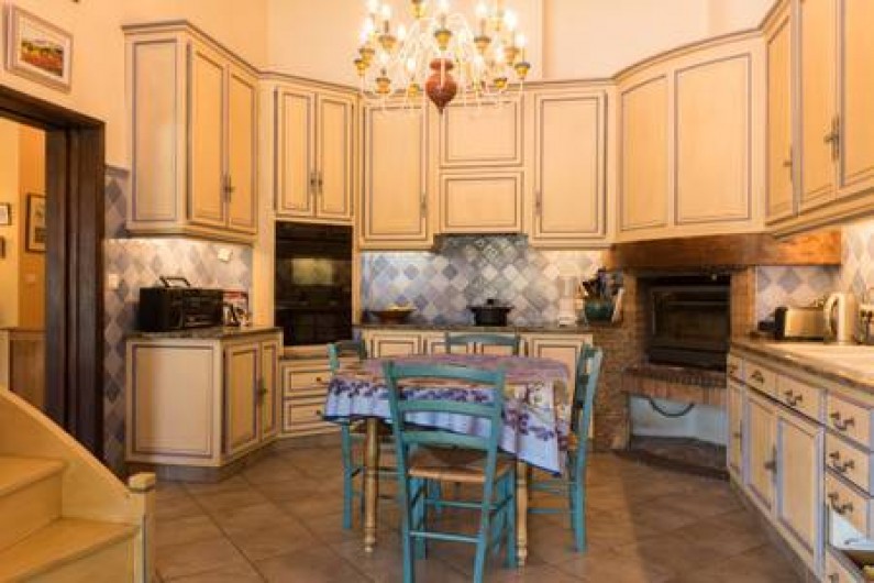 Location de vacances - Villa à La Cadière-d'Azur - cuisine 1