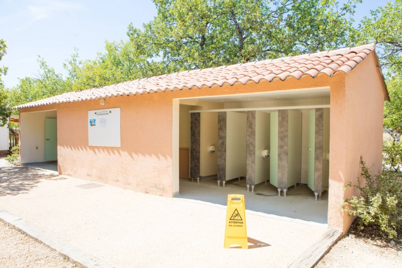 Location de vacances - Camping à Saint-Saturnin-lès-Apt