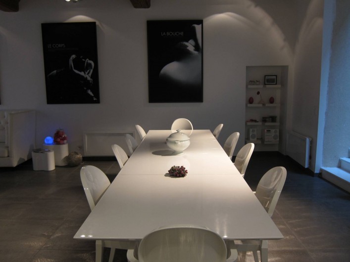 Location de vacances - Chambre d'hôtes à Beaune - La table, prévue pour dix personnes