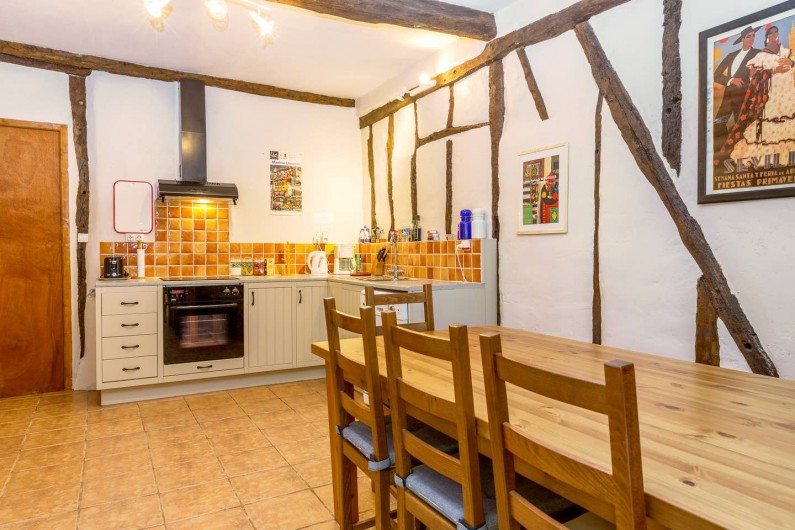 Location de vacances - Gîte à Dému - La cuisine