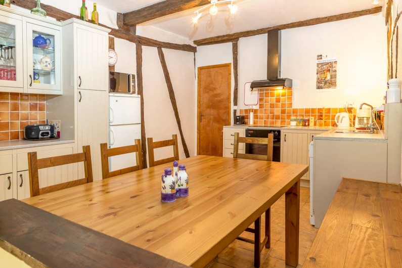 Location de vacances - Gîte à Dému - La cuisine