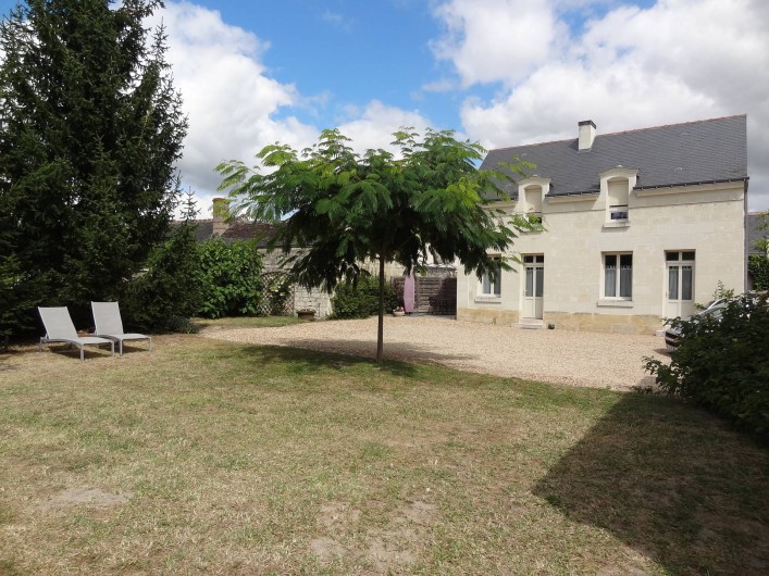 Location de vacances - Gîte à Avoine - Façade