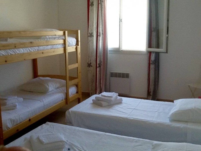 Location de vacances - Villa à Pietrosella - chambre enfants