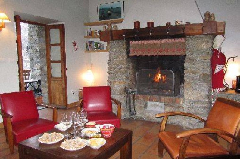Location de vacances - Appartement à Bonneval-sur-Arc - Apéro au coin du feu !