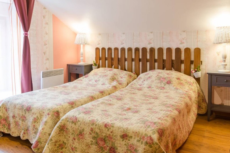 Location de vacances - Gîte à Baroville - Chambre avec 2 lits simples