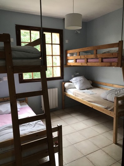 Location de vacances - Appartement à Gavarnie - Logement étage  Chambre 3 avec 4 lits de 90*190