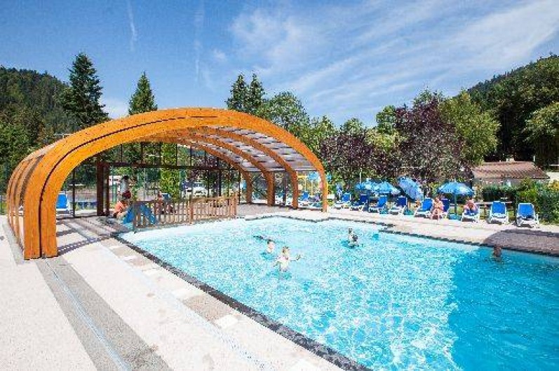 Location de vacances - Chalet à Xonrupt-Longemer - piscine + pataugeoire chauffée (ouverte 01/05 au 30/09)