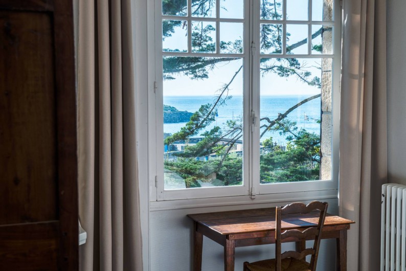 Location de vacances - Villa à Dinard - Vue Mer - Chambre 1