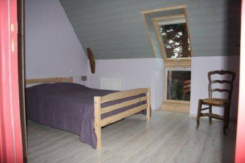 Location de vacances - Gîte à La Tour-d'Auvergne - Chambre 2 étage