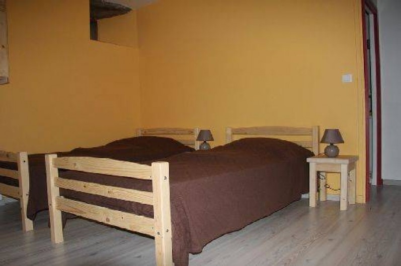 Location de vacances - Gîte à La Tour-d'Auvergne - Chambre3 étage