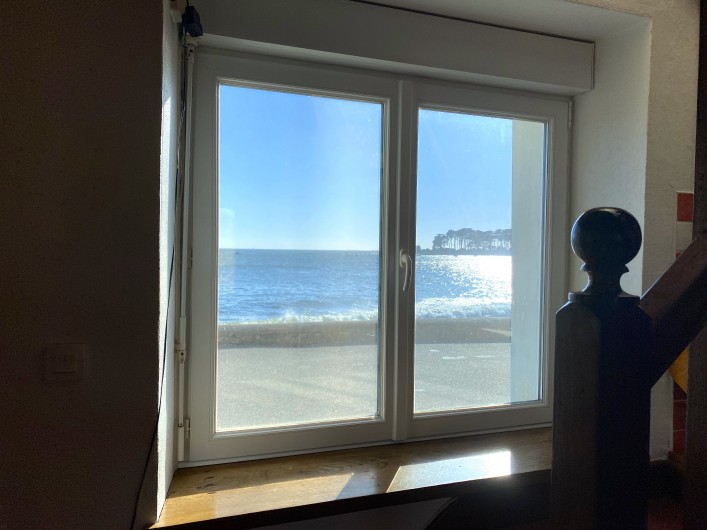 Location de vacances - Villa à Saint-Philibert - L'escalier,  un endroit pour observer les oiseaux, faire une pause lecture