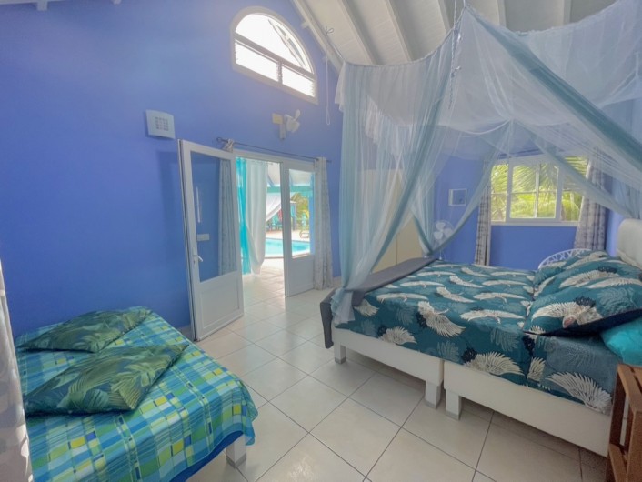 Location de vacances - Chambre d'hôtes à Le Gosier - Chambre XL 99€ la nuit pour 2 personnes + 35€  la nuit pour une 3em personne