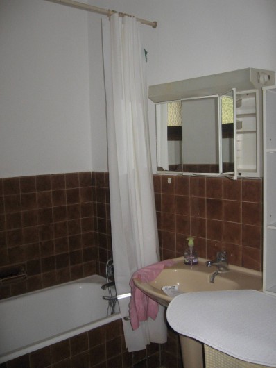 Location de vacances - Appartement à Carqueiranne - S d B