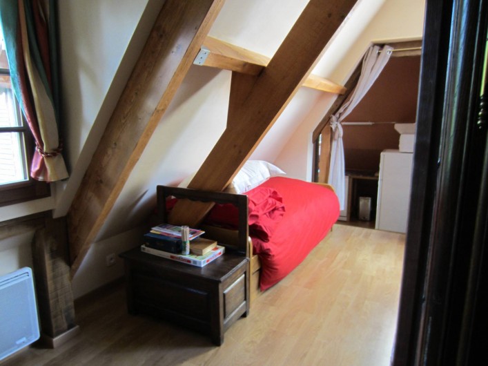 Location de vacances - Appartement à La Rivière-Saint-Sauveur - un lit en supplément si  fille ou garçon