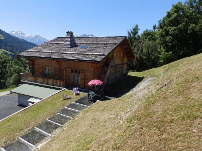Location de vacances - Appartement à Hauteluce - Arrière du chalet, côté location