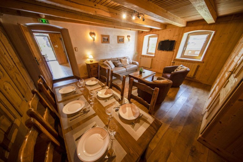 Location de vacances - Appartement à Morzine - coin séjour GENTIANE