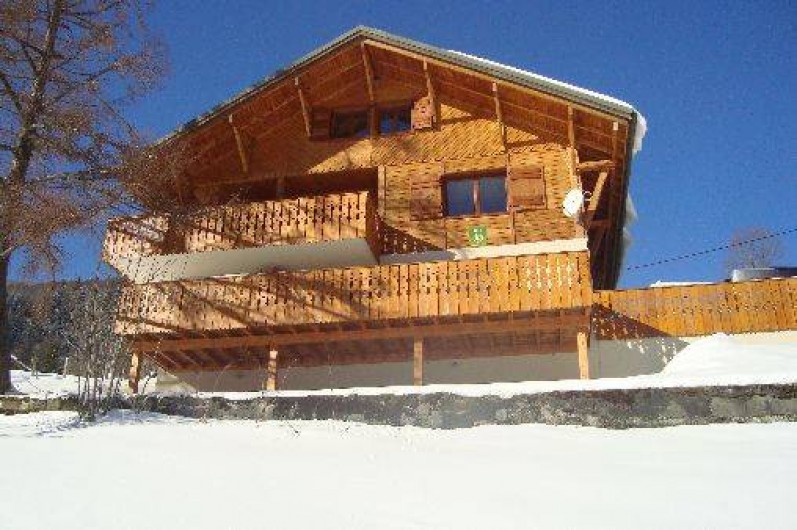 Location de vacances - Chalet à Bellevaux