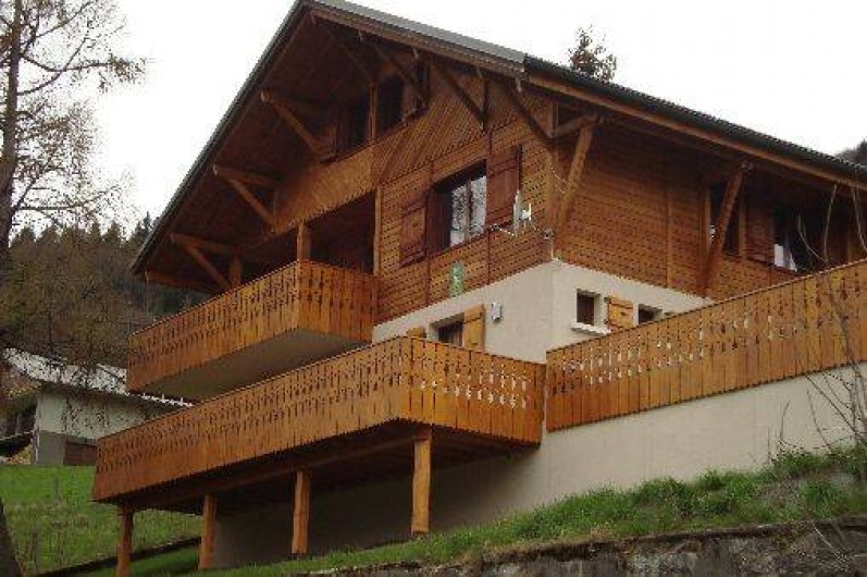 Location de vacances - Chalet à Bellevaux