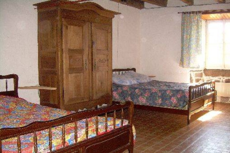 Location de vacances - Gîte à Cros-de-Ronesque