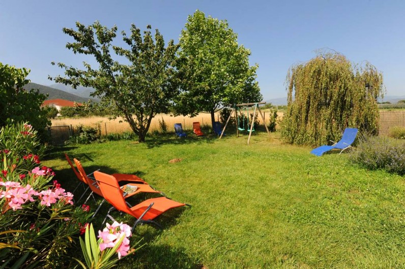 Location de vacances - Gîte à Rigarda - l'espace détente