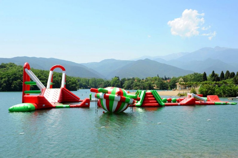 Location de vacances - Gîte à Rigarda - le lac aménagé à 2 kms du gîte