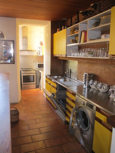 Location de vacances - Villa à Hyères - CUISINE À L'AMÉRICAINE