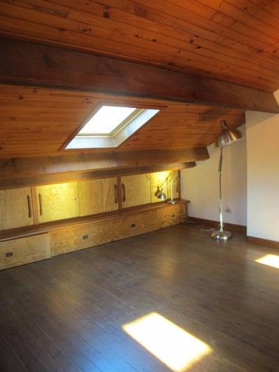 Location de vacances - Villa à Hyères - OPEN SPACE 6 couchages AU 2EME ETAGE